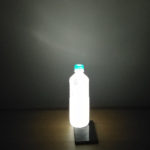 ライトとペットボトルで簡易照明